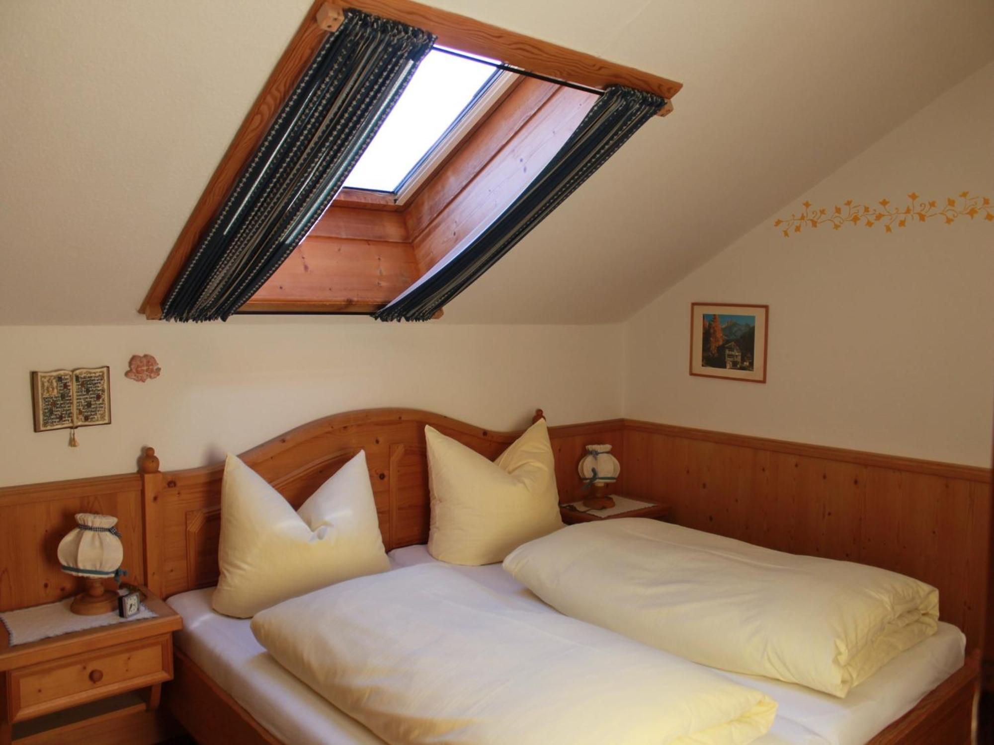 Ferienapartmenthaus Hubertushof Mittenwald Exterior photo